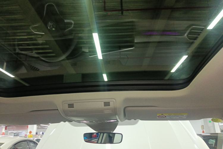 Used Volkswagen Tayron 2023 Revised Version 380TSI All-Wheel Drive R-Line High-Energy Edition Headliner