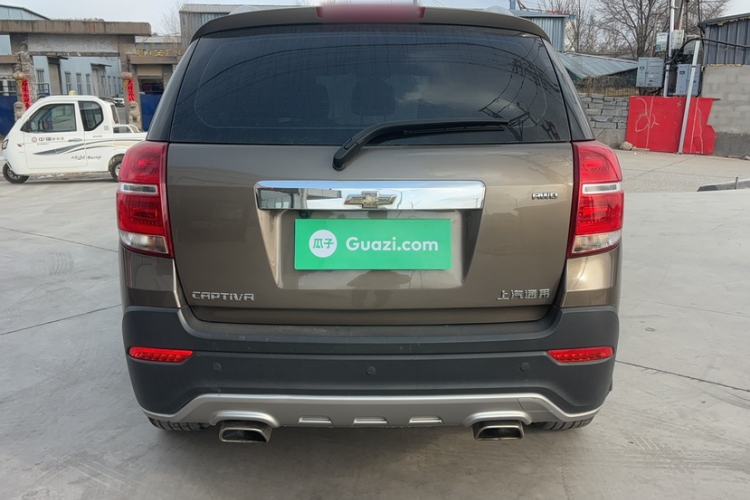 Used Chevrolet Captiva 2017 2.4L 4x4 Flagship Edition 7-Seater