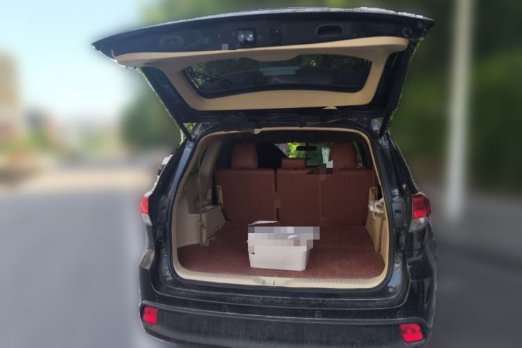 Used Toyota Highlander 2018 2.0T Four-Wheel Drive Elite Edition 7 Seats China VI Standard