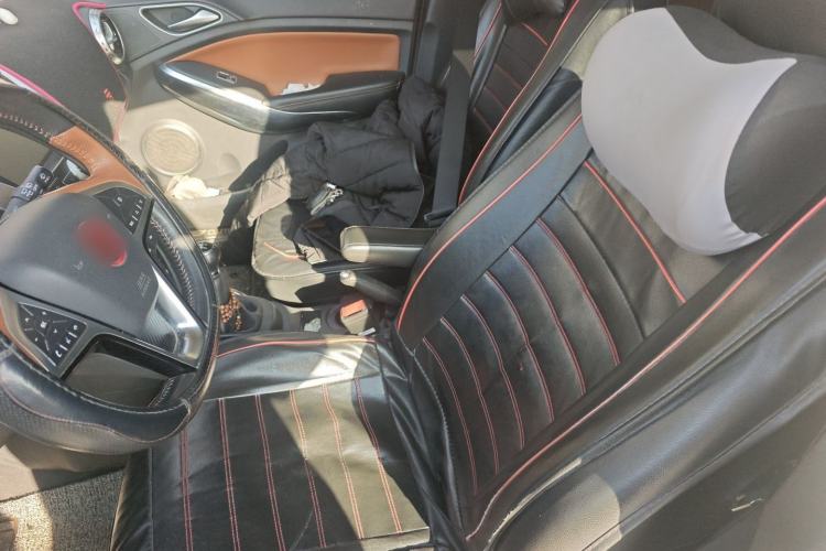 Used BYD Yuan 2016 1.5L Manual Luxury Version
