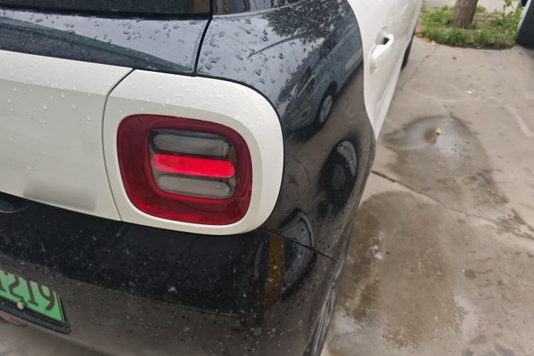 Used ORA Black Cat 2021 351 km Standard Version
