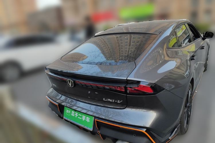 Used CHANGAN UNI-V 2022 1.5T Sport Edition Rear