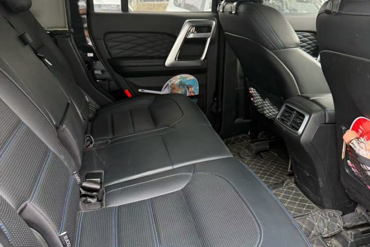 Used BAIC Off-Road BJ40 2020 2.0T Automatic Four-Wheel Drive Urban Hunter Edition Chivalrous Type