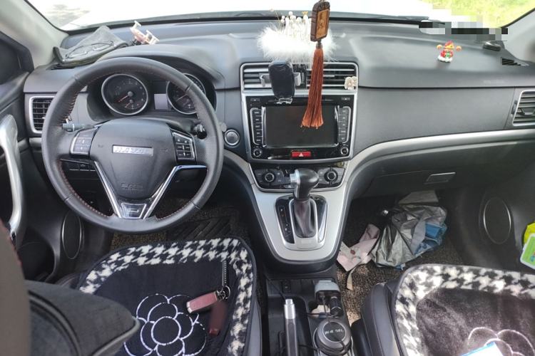 Used Haval M6 2017 1.5T Automatic Two-Wheel Drive Urban Model
