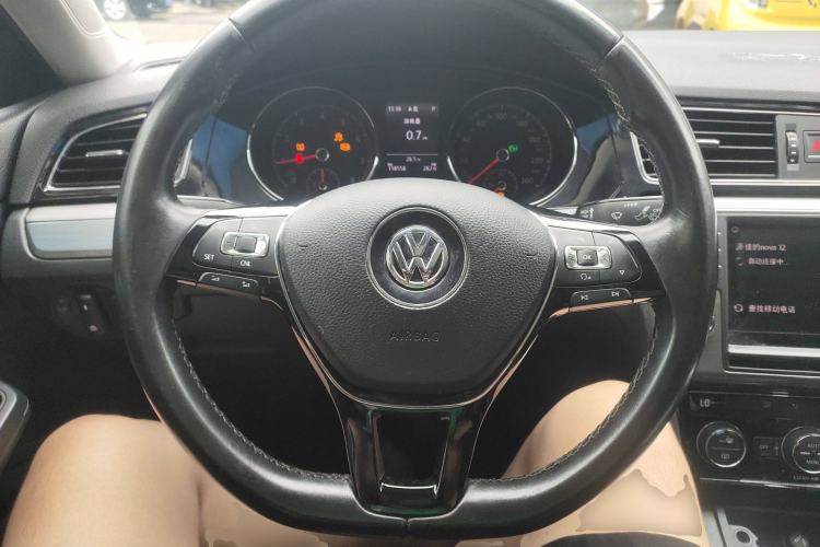 Used Volkswagen Lamando 2018 280TSI DSG Comfort Edition