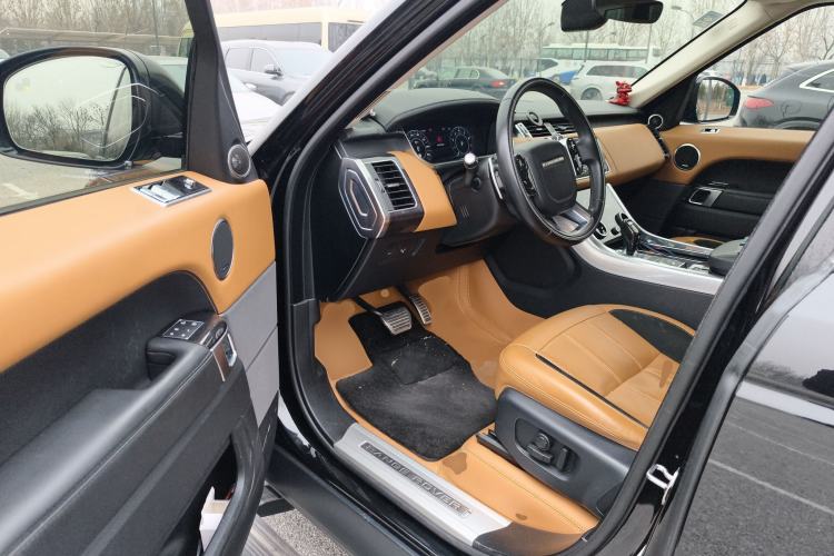 Used Land Rover Range Sport 2021 3.0 L6 YAO Black Edition Driver Seat