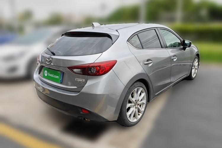 Used Mazda 3 Axela 2014 Hatchback 2.0L Automatic Flagship Model Rear Right 45 Deg