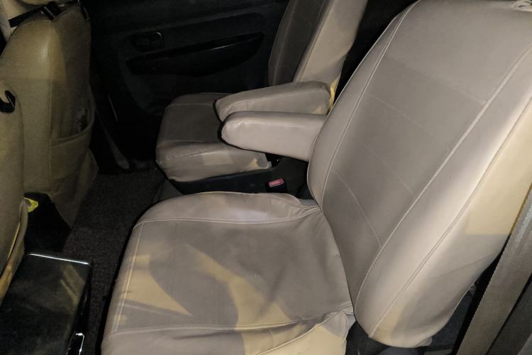 Used Wuling Hongguang 2014 1.2L Standard Model China IV