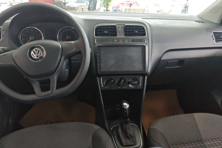 Used Volkswagen Polo 2014 1.6L Automatic Comfort Edition