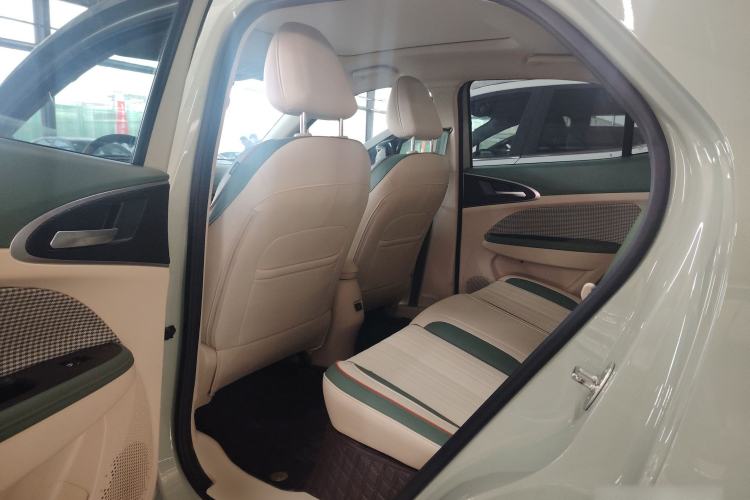 Used ORA Good Cat 2022 Morandi Edition 400km Standard Range Premium Version Lithium-Ion Battery
