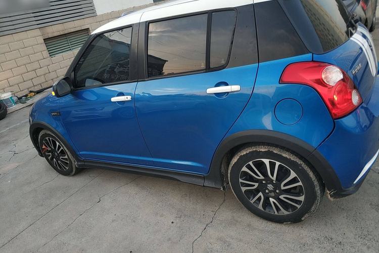 Used Suzuki Swift 2015 1.5L Automatic Limited Edition
