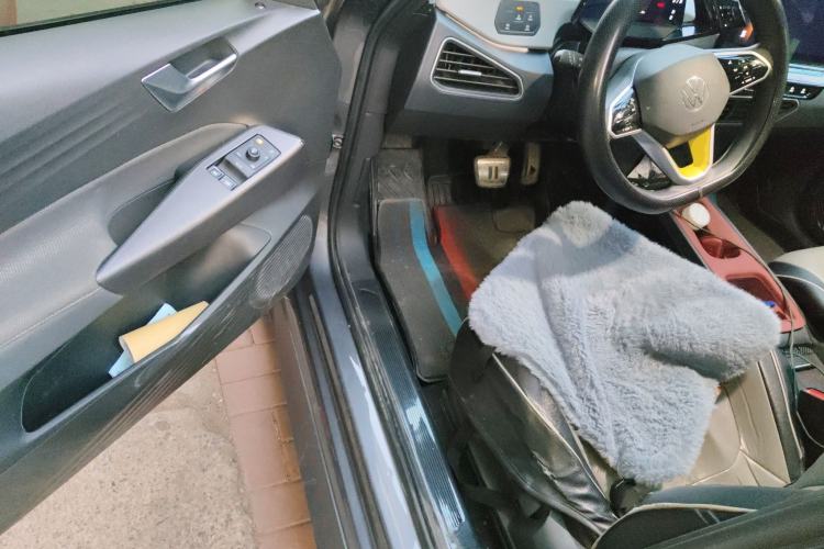 Used Volkswagen ID.3 2023 Pure Smart Edition Driver Seat