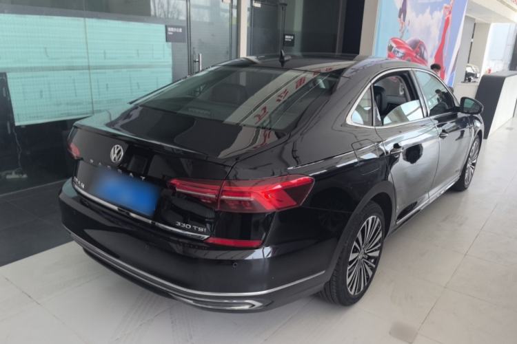 Used Volkswagen Passat 2020 Revised Version 330TSI Luxury Edition China VI Standard

