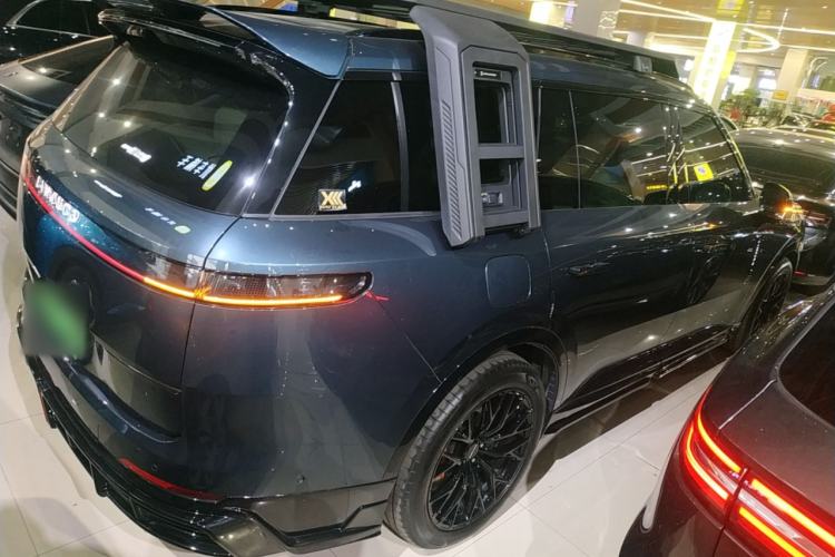 Used Lynk & Co 900 2025 2.0T Exploration Edition
