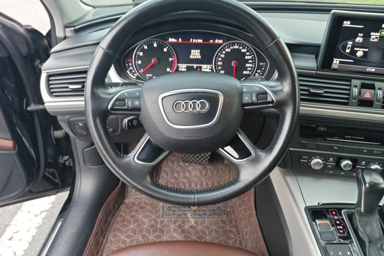 Used Audi A6L 2018 30th Anniversary Edition 35 TFSI Fashion Model
