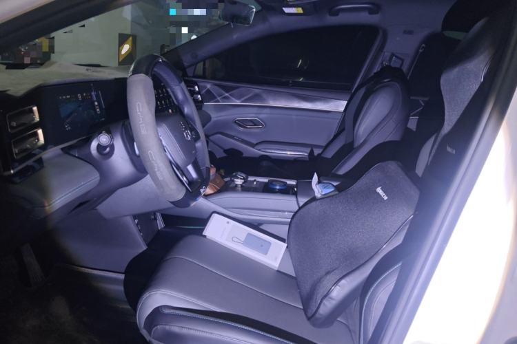 Used BYD Qin L 2025 DM-i Smart Drive 80KM Leading Model