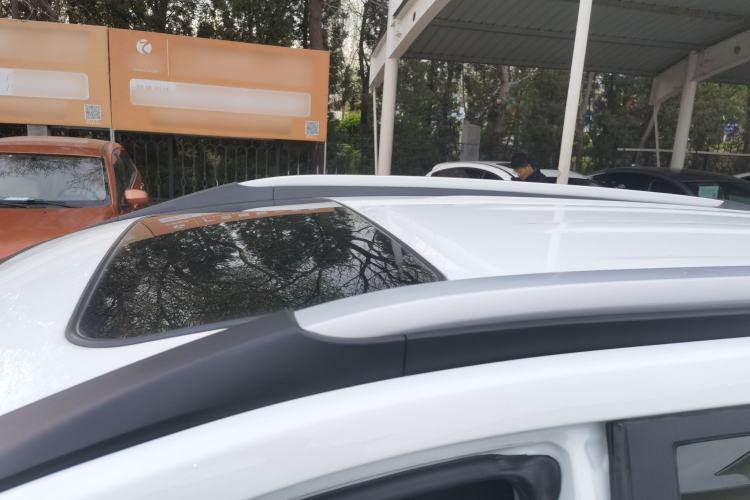 Used Haval M6 2019 1.5T Manual Two-Wheel Drive Elite Version China VI Standard Roof