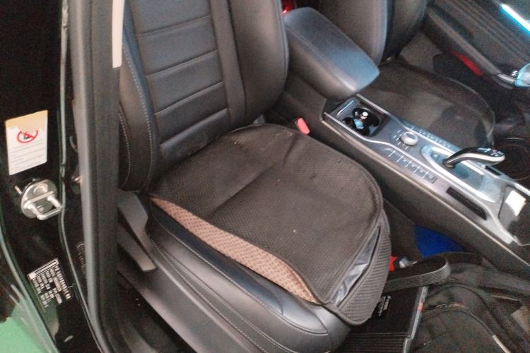 Used Wey VV5 2020 1.5T Two-Wheel Drive Color Pioneer