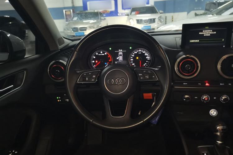 Used Audi A3 2018 30th Anniversary Edition Sportback 35 TFSI Fashion Model
