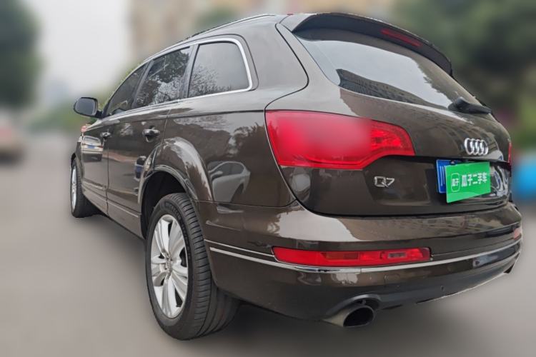 Used Audi Q7 
