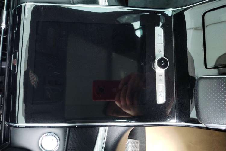 Used Roewe RX5 MAX 2021 Supreme Series 300TGI Automatic Smart Cabin Edition