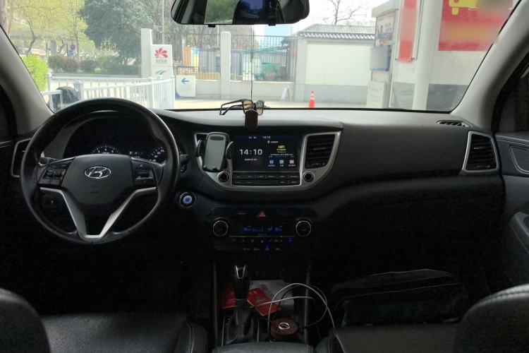 Used Hyundai Tucson 2015 1.6T Dual-Clutch Two-Wheel-Drive Smart Model
