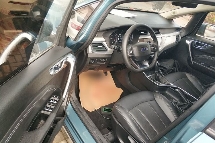 Used Geely Auto Vision X3 2019 Upgraded Model 1.5L CVT Prestige Version Driver Seat