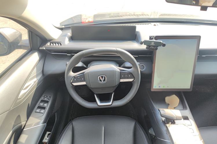 Used CHANGAN Eado 2024 1.5T GDI Automatic Prestige Edition Steering Wheel