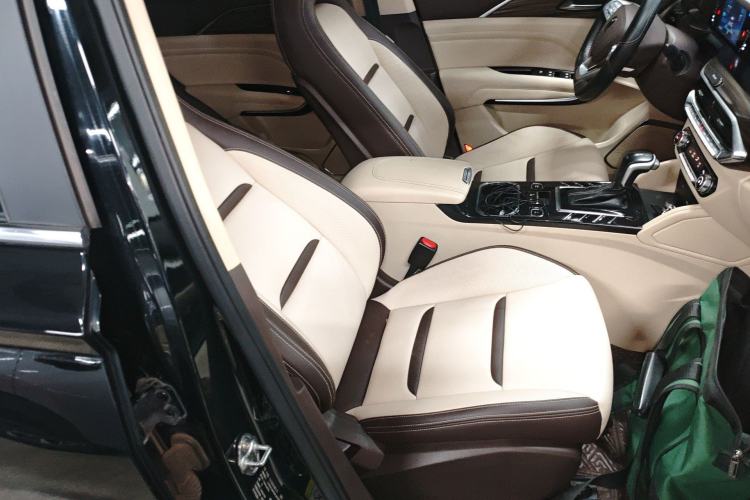 Used Bestune T77 2019 230 TID Automatic Luxury Version National V Right Front Seat