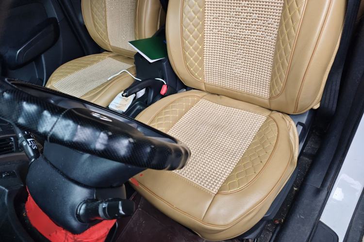 Used Hyundai ix35 2015 2.0L Automatic 2WD Comfort Edition China IV Standard Left Front Seat