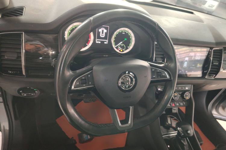 Used Skoda Kodiaq 2019 TSI330 5-Seat Two-Wheel Drive Luxury Enjoyment Edition China V Standard
