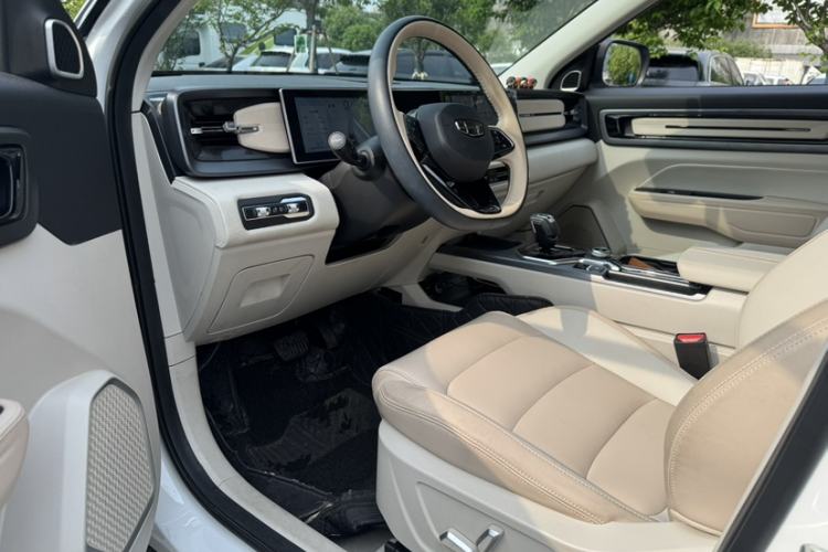 Used Geely Auto icon 2023 1.5TD Chocolate Smoothie Edition
