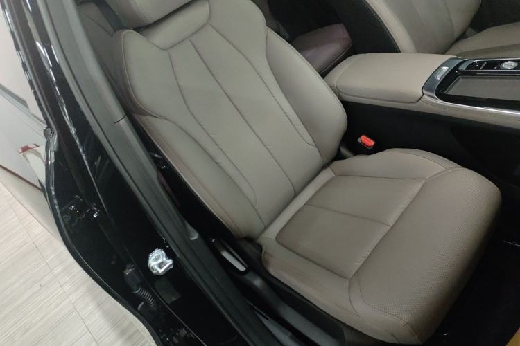 Used Geely Auto FX11 2025 4th Generation 1.5TD DCT – The Start
