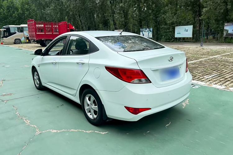 Used Hyundai Verna (older generation) 2014 1.4L Automatic Smart GLS
