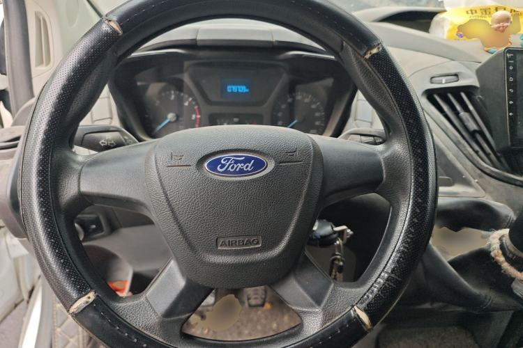 Used Ford Transit 2019 2.0T Diesel Multi-Purpose Commercial Vehicle Mid-Drive Mid-Roof 6-Seater China VI Standard
