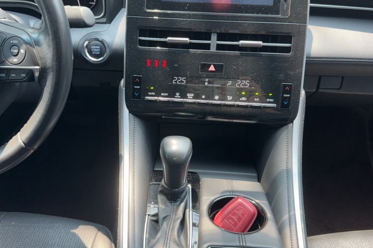 Used Toyota Avalon 2023 2.0L Premium Edition