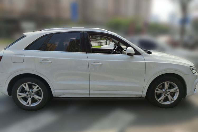 Used Audi Q3 2018 30th Anniversary Edition 30 TFSI Fashion Model Front Right 45 Deg