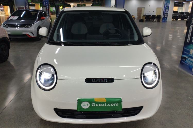 Used CHANGAN NEVO Lumin 2022 155 km – Refreshingly Sweet Edition Front