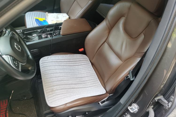 Used Volvo XC60 2019 T5 4x4 Smart Edition China V Standard
