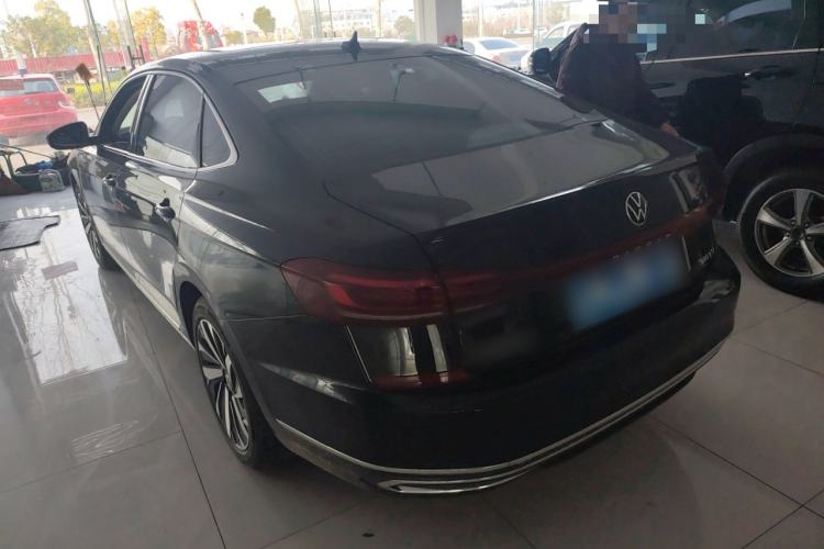 Used Volkswagen Passat 2025 Premium Version 380TSI Dragon Edition