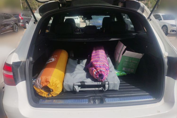 Used Mercedes-Benz GLC 2018 Refreshed GLC 300 4MATIC Dynamic Edition Trunk