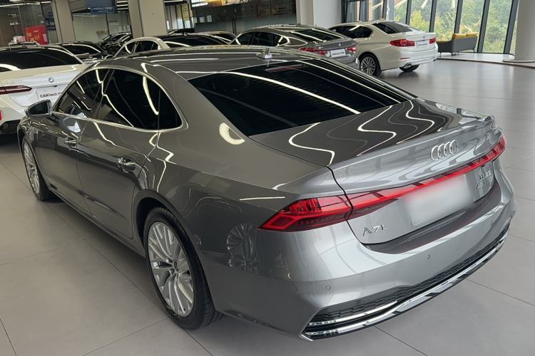 Used Audi A7L 2022 45 TFSI S-line Dream-Building Crystal Flow Package