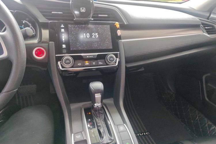 Used Honda Civic 2019 220TURBO CVT Dynamic Edition China VI Audio And AC Panel