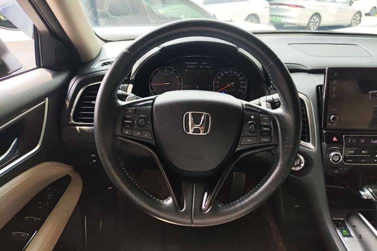 Used Honda Avancier 2017 240TURBO Two-Wheel Drive Premium Edition
