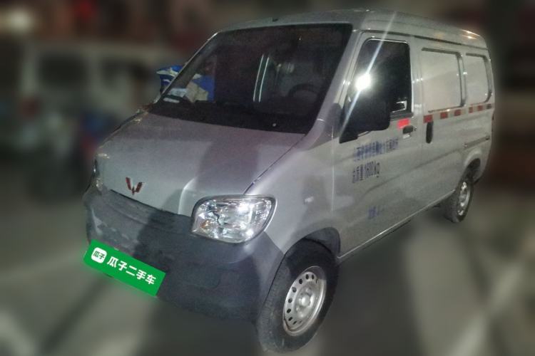 Used Wuling Zhiguang 2020 1.2L Van Utility Model China VI Emission Standard 2 Seats LSI