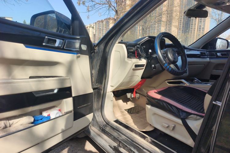 Used Zotye T700 2017 1.8T Dual-Clutch Luxury Model Driver Seat