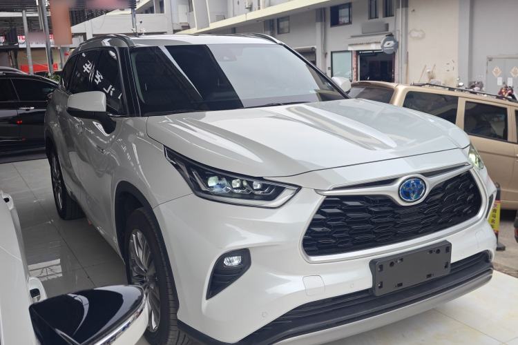 Used Toyota Highlander 2022 Dual-Engine 2.5L Four-Wheel Drive Prestige Version 7 Seats