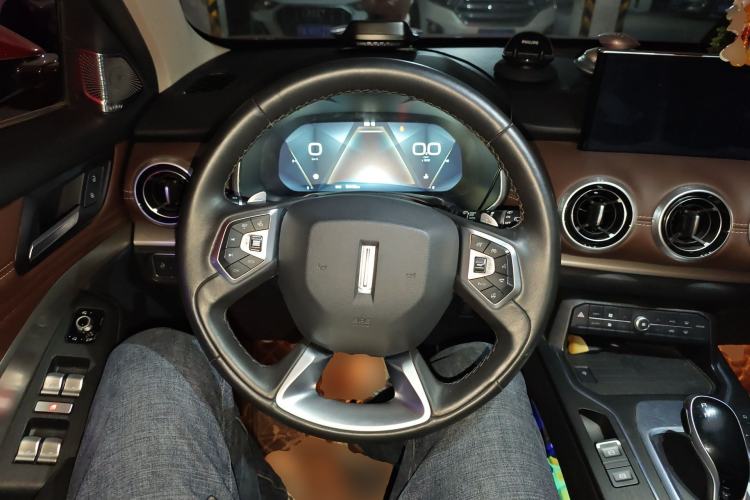 Used Wey VV6 2018 2.0T Four-Wheel Drive Flagship Version China V Standard Steering Wheel