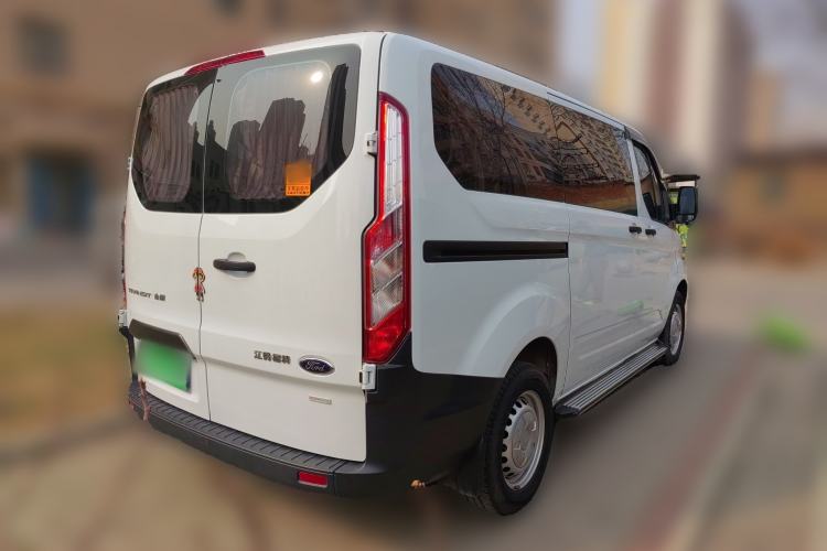 Used Ford Transit 2019 2.0T Gasoline Multi-Purpose Commercial Vehicle Short Wheelbase Low Roof 6-Seater China VI Standard
