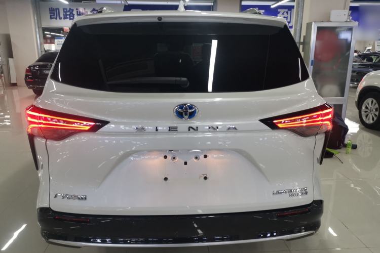 Used Toyota SIENNA 2021 2.5L Hybrid Ultimate Edition
